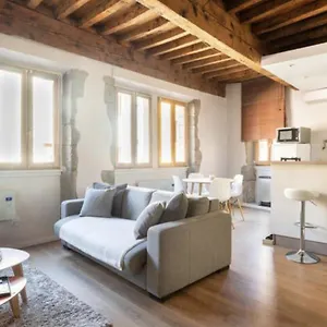 Appartement Au Coeur De La Vieille 